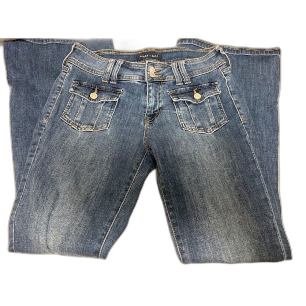 Aeropostale Low Rise Flare Jeans y2k Style Size 6 R Blue Bootcut Front Pockets